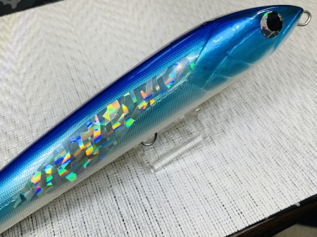 オフショアルアーランチベイト　飛び魚カラー290mm